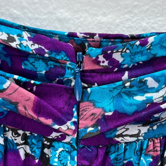 BCBGeneration floral wrap front maxi skirt - Picture 4 of 12